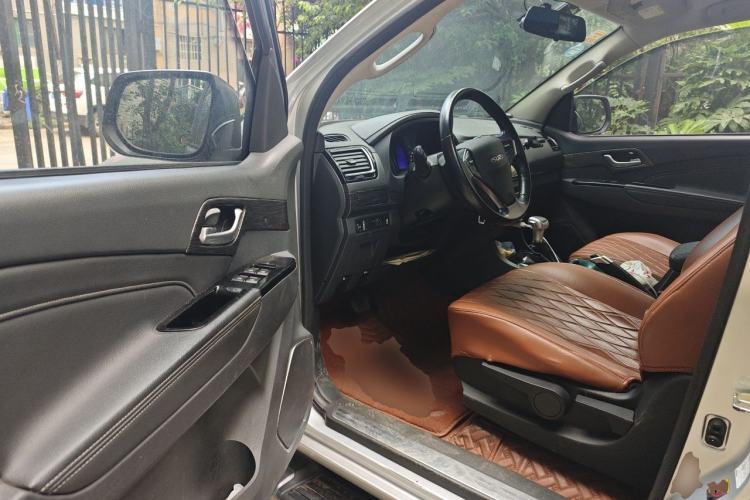 Used Isuzu mu-X 2018 1.9T Diesel Automatic 2WD Kinetix Edition 5 Seats Driver Seat