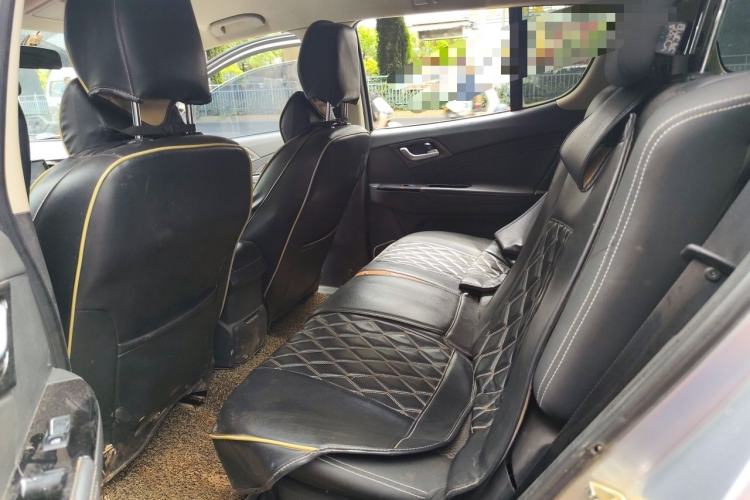 Used Isuzu mu-X 2018 1.9T Diesel Automatic 4x4 Jingyue Edition 5 Seats Left Rear Seat