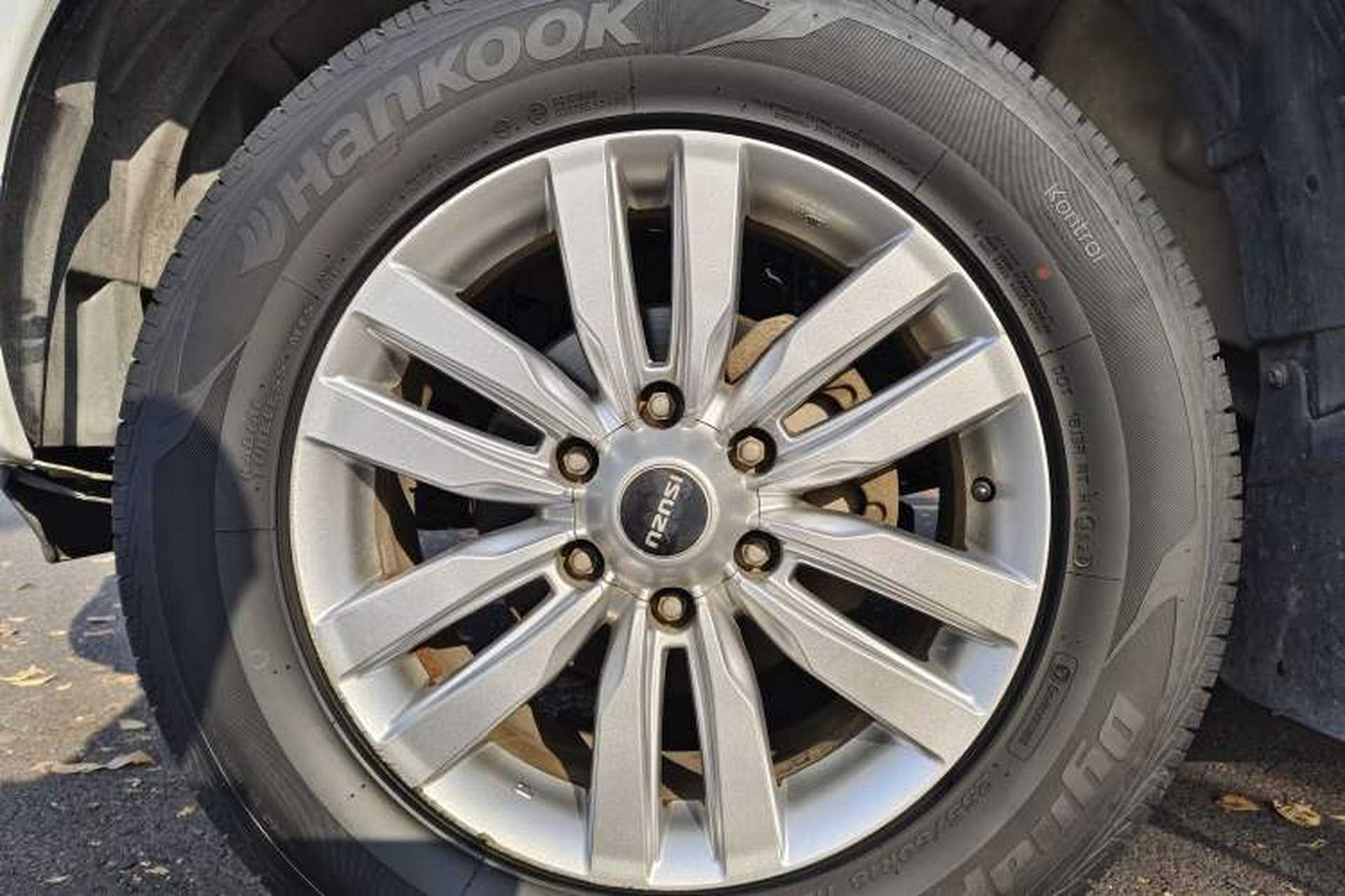 Used Isuzu mu-X 2018 1.9T Automatic Two-Wheel Drive Jingyue Edition 5 Seats Exterior 8