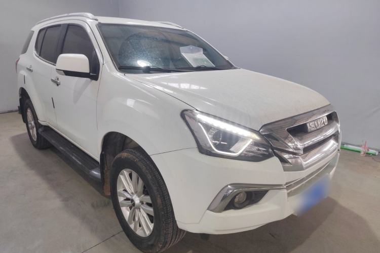 Used Isuzu mu-X 2018 1.9T Automatic Two-Wheel Drive Jingyue Edition 5 Seats Front Right 45 Deg