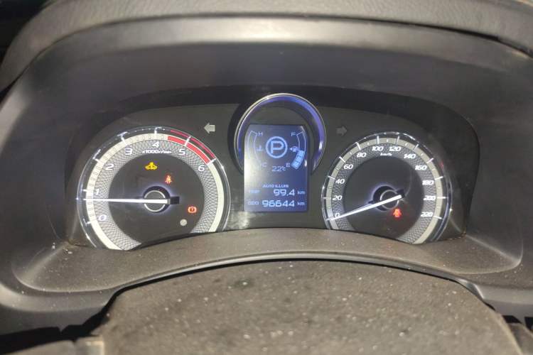 Used Isuzu mu-X 2018 1.9T Diesel Automatic 4x4 Enjoyment Edition 5 Seats Instrument Cluster
