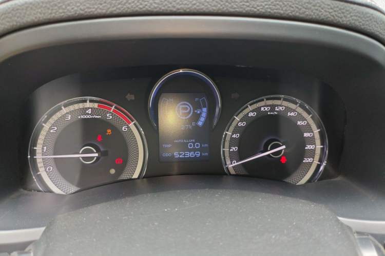 Used Isuzu mu-X 2018 3.0T Diesel Automatic 4x4 X-POWER Edition 5 Seats Instrument Cluster