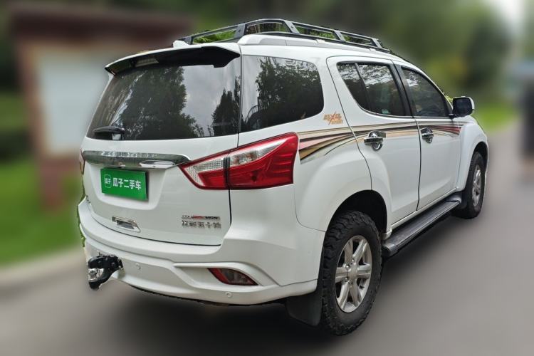 Used Isuzu mu-X 2018 3.0T Diesel Automatic 4x4 X-POWER Edition 5 Seats Rear Right 45 Deg