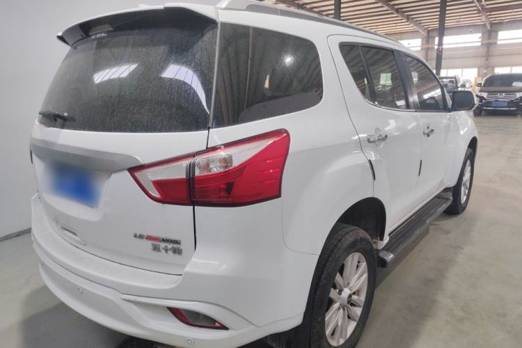 Used Isuzu mu-X 2018 1.9T Automatic Two-Wheel Drive Jingyue Edition 5 Seats Rear Right 45 Deg