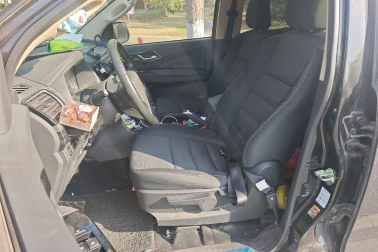 Used Isuzu mu-X 2020 1.9T Diesel Automatic 4x4 Jingyue Edition 7 Seats China VI Standard Left Front Seat