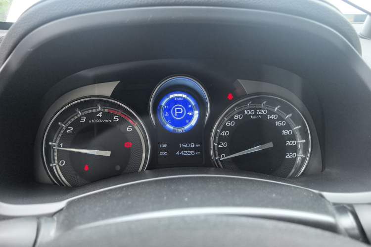 Used Isuzu mu-X 2020 1.9T Diesel Automatic 4x4 Jingyue Edition 5 Seats China VI Standard Instrument Cluster