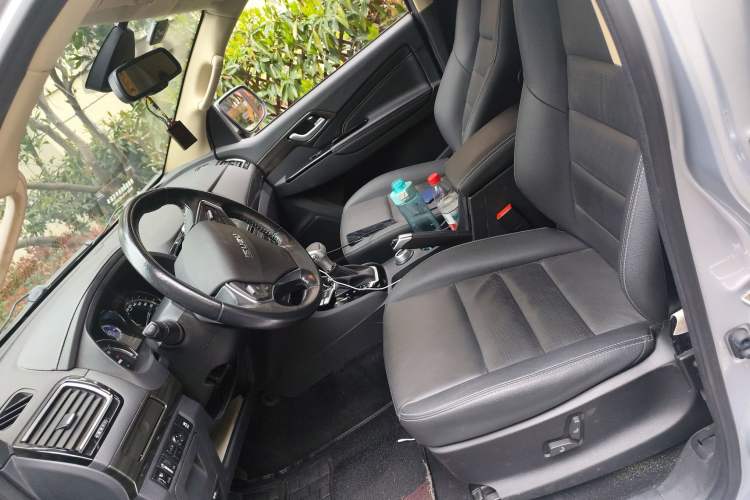 Used Isuzu mu-X 2020 1.9T Diesel Automatic 4x4 Enjoyment Edition 5 Seats China VI Standard Left Front Seat