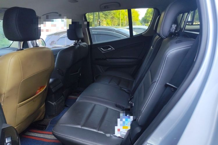 Used Isuzu mu-X 2020 1.9T Diesel Automatic 4x4 Enjoyment Edition 5 Seats China VI Standard Left Rear Seat