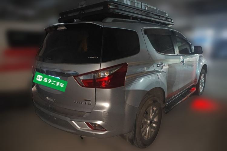 Used Isuzu mu-X 2020 1.9T Diesel Automatic 4x4 Enjoyment Edition 5 Seats China VI Standard Rear Right 45 Deg