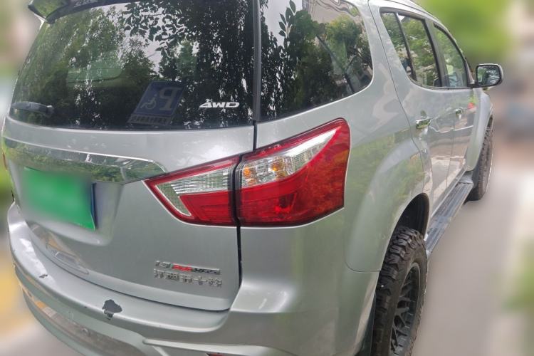 Used Isuzu mu-X 2020 1.9T Diesel Automatic 4x4 Enjoyment Edition 5 Seats China VI Standard Rear Right 45 Deg