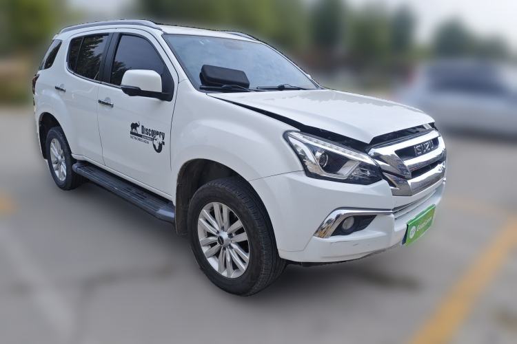 Used Isuzu mu-X 2020 1.9T Diesel Automatic 4x4 Enjoyment Edition 5 Seats China VI Standard Front Right 45 Deg
