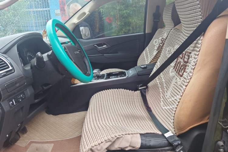 Used Isuzu mu-X 2022 2.0T Gasoline Automatic Two-Wheel Drive Jingyue Trim 5 Seats Left Front Seat