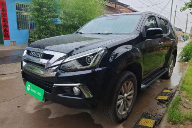 Used Isuzu mu-X 2022 2.0T Gasoline Automatic Two-Wheel Drive Jingyue Trim 5 Seats