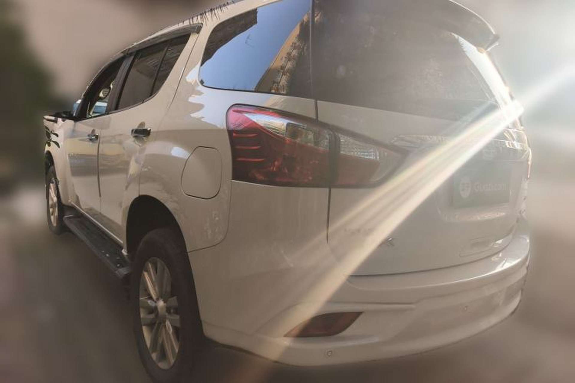 Used Isuzu mu-X 2022 2.0T Gasoline Automatic 4WD Jingyue Trim with 5 Seats Rear Left 45 Deg