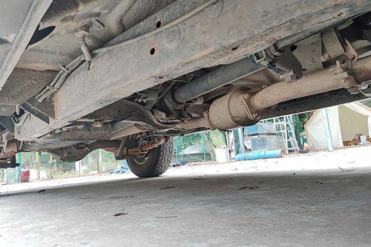 Used Isuzu Pickup 2009 2.8T Two-Wheel-Drive Base Pickup Truck with 4JB1-TCT Engine Chassis Rear Right