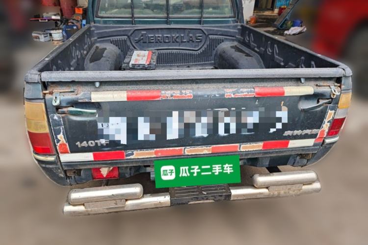 Used Isuzu Pickup 2009 3.0T Two-Wheel Drive Base-Model Pickup Truck 4KH1-TC1 Trunk