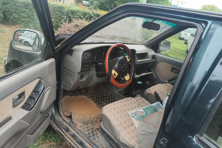 Used Isuzu Pickup 2015 2.8T Four-Wheel Drive 4JB1CT Driver Seat