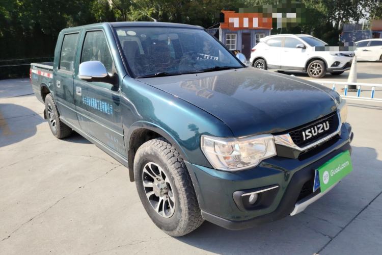 Used Isuzu Pickup 2015 2.8T Two-Wheel Drive 4JB1CT Exterior 2