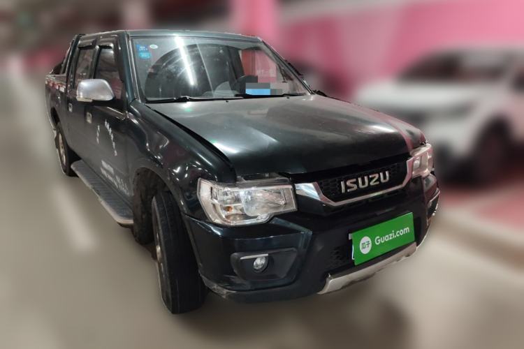 Used Isuzu Pickup 2015 3.0T Two-Wheel Drive 4KH1CT Front Right 45 Deg