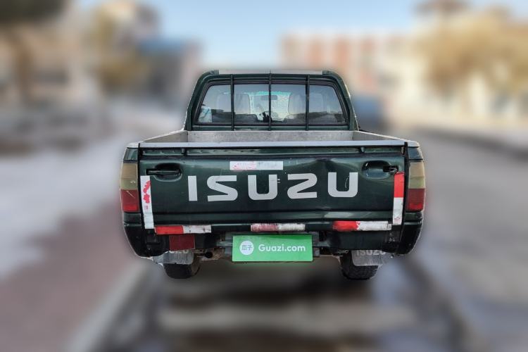 Used Isuzu Pickup 2015 2.8T Four-Wheel Drive 4JB1CT Rear