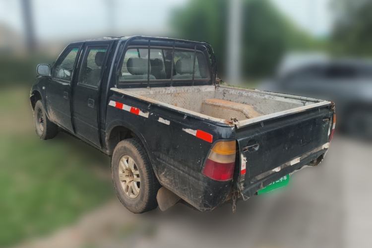Used Isuzu Pickup 2015 2.8T Four-Wheel Drive 4JB1CT Rear Left 45 Deg
