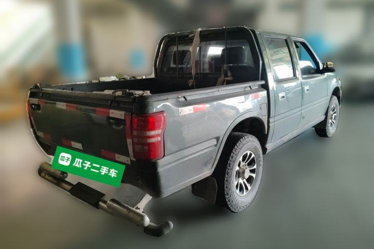 Used Isuzu Pickup 2015 2.8T Four-Wheel Drive 4JB1CT Rear Right 45 Deg
