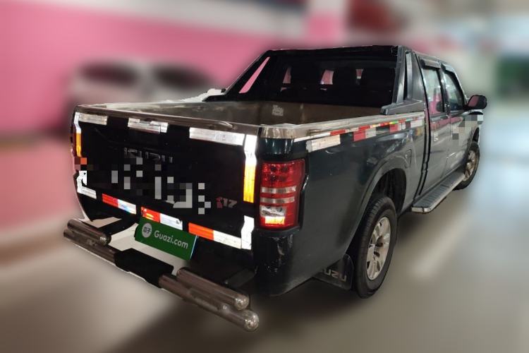 Used Isuzu Pickup 2015 3.0T Two-Wheel Drive 4KH1CT Rear Right 45 Deg
