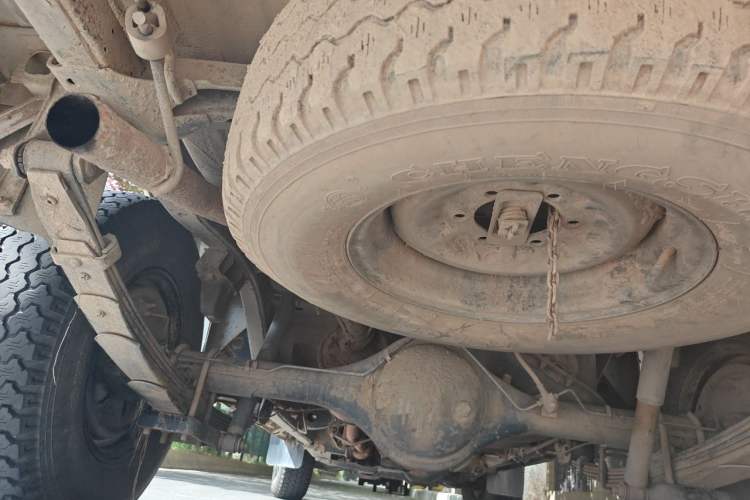 Used Isuzu Pickup  Chassis Rear