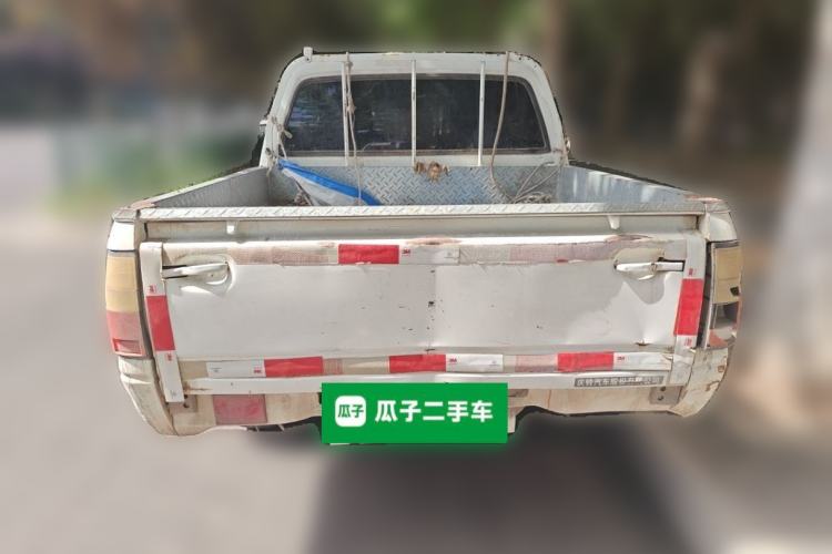 Used Isuzu Pickup  Rear
