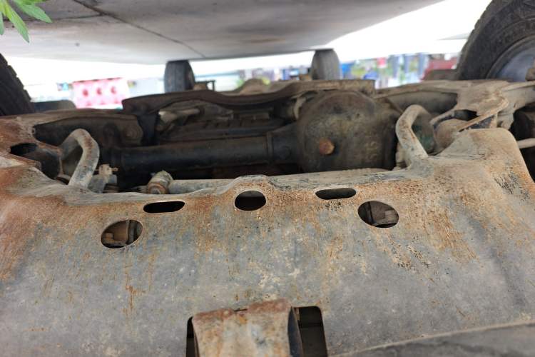 Used Isuzu Qingling T17  Chassis Front