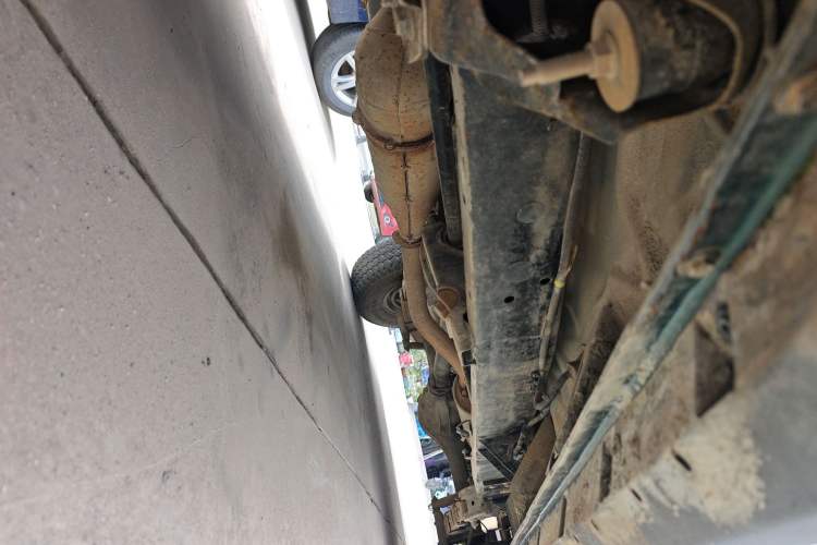 Used Isuzu Qingling T17  Chassis Front Left