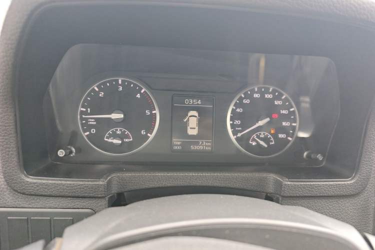 Used Isuzu Qingling T17  Instrument Cluster