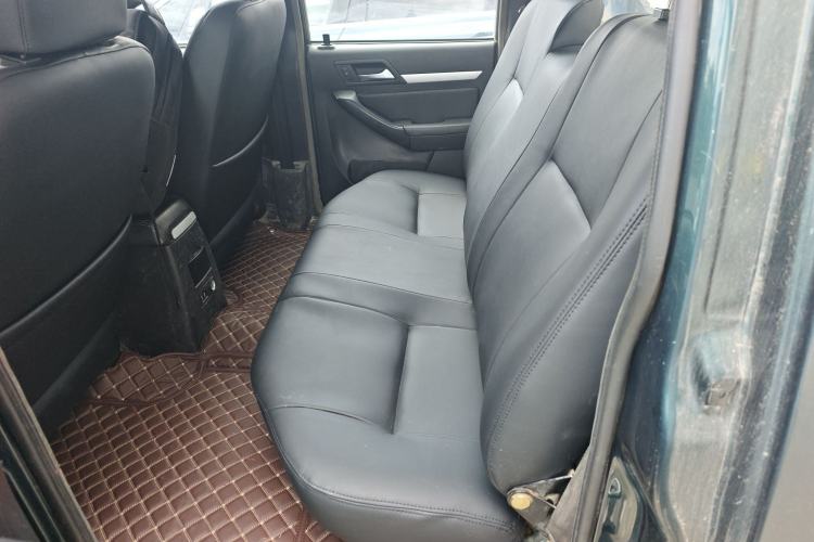 Used Isuzu Qingling T17  Left Rear Seat