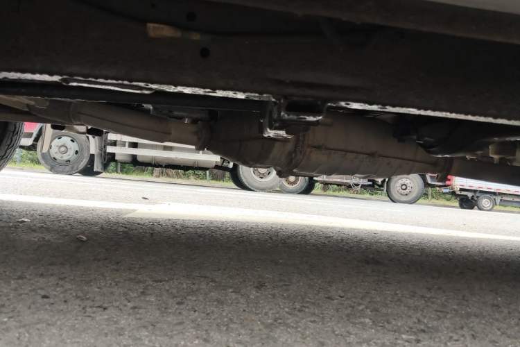 Used Isuzu Qingling T17  Chassis Front Left