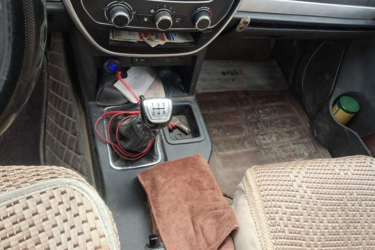 Used Isuzu Qingling T17  Gear Lever