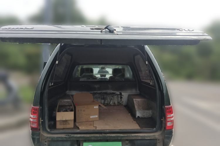 Used Isuzu Qingling T17  Trunk