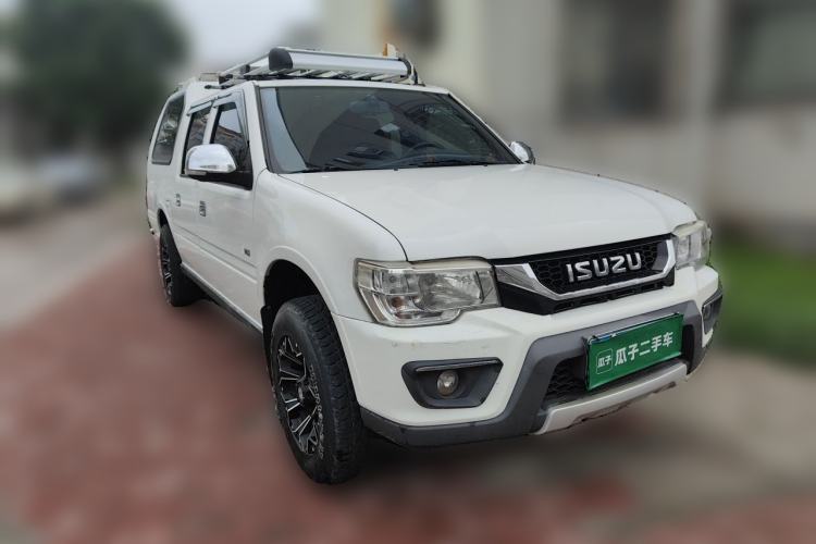 Used Isuzu Qingling T17  Front Right 45 Deg