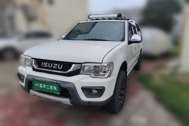 Used Isuzu Qingling T17 Isuzu transport truck, 3.0-liter diesel, box-type van, Qingling T-Series T17