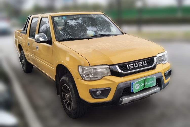 Used Isuzu Qingling T17 2021 3.0T Diesel Two-Wheel Drive Crew Cab with Extended Wheelbase Model 4KH1CT6H1 Exterior 2