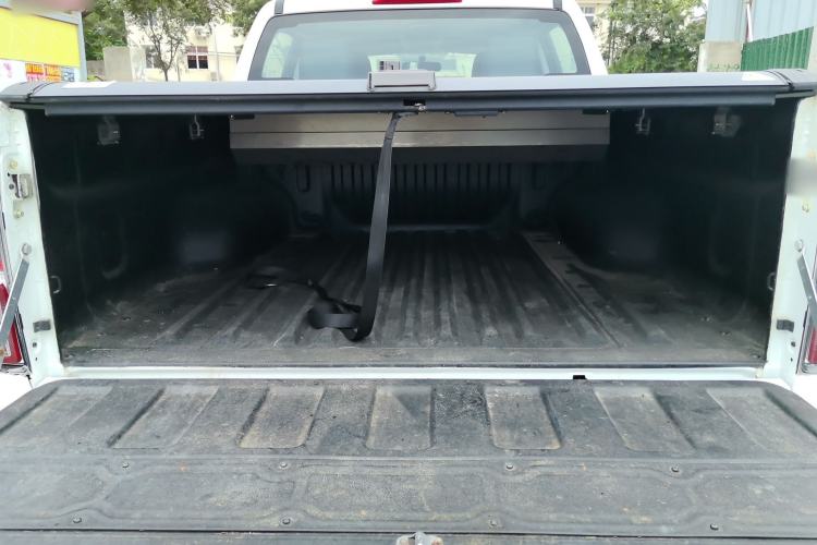 Used Isuzu Qingling T30  Trunk