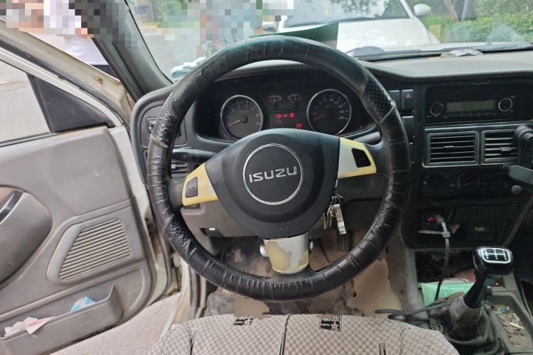 Used Isuzu Rodeo  Steering Wheel