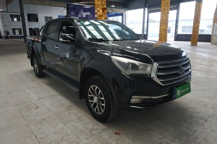 Used Isuzu TAGA 2018 3.0T Two-Wheel Drive Ultra-Luxury Version Front Right 45 Deg