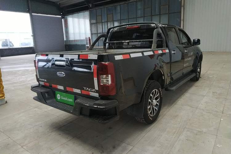Used Isuzu TAGA 2018 3.0T Two-Wheel Drive Ultra-Luxury Version Rear Right 45 Deg