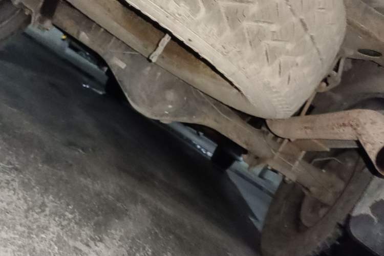 Used Isuzu TAGA 2018 3.0T Two-Wheel Drive Luxury Edition Chassis Rear