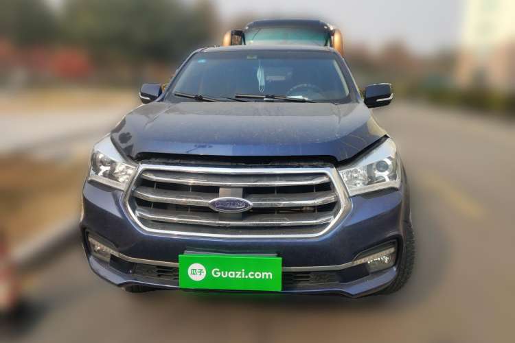 Used Isuzu TAGA 2018 3.0T Two-Wheel Drive Luxury Edition Front