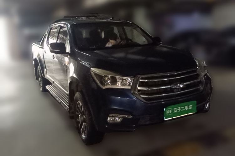 Used Isuzu TAGA 2018 3.0T Two-Wheel Drive Luxury Edition Front Right 45 Deg