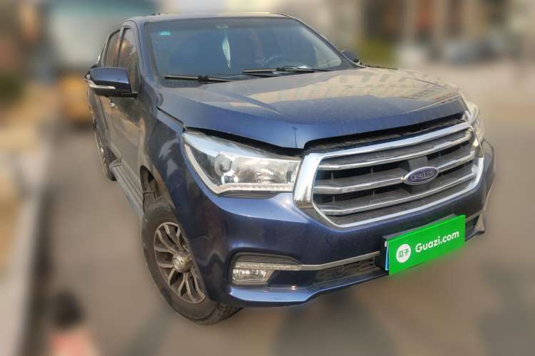 Used Isuzu TAGA 2018 3.0T Two-Wheel Drive Luxury Edition Front Right 45 Deg