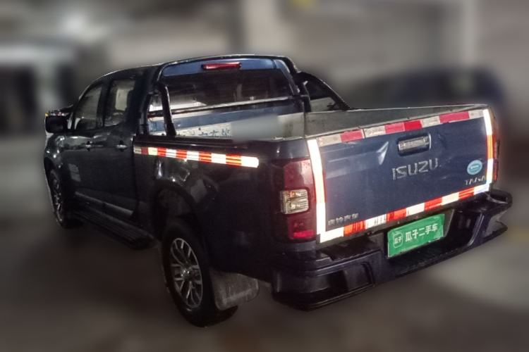Used Isuzu TAGA 2018 3.0T Two-Wheel Drive Luxury Edition Rear Left 45 Deg