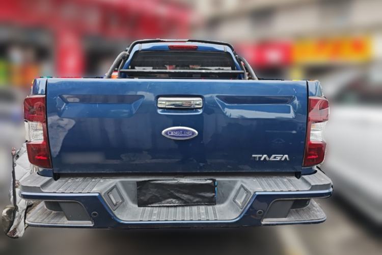 Used Isuzu TAGA 2018 3.0T Four-Wheel Drive Luxury Edition Rear