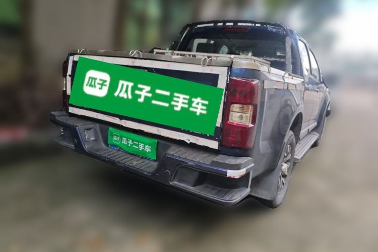 Used Isuzu TAGA 2018 3.0T Two-Wheel Drive Luxury Edition Rear Right 45 Deg
